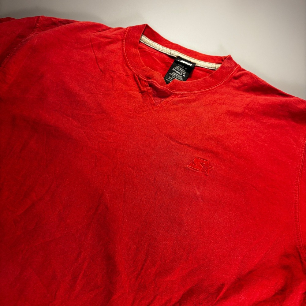 VTG Starter Mens Red Short Sleeve V-Neck T-Shirt Embroidered Logo Casual Medium